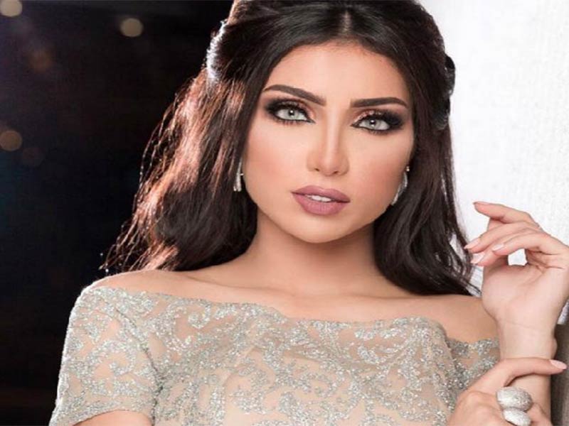 دنيا بطمة تكشف عن عدد عملياتها التجميلية.. اضغط لمشاهدة الفيديو
